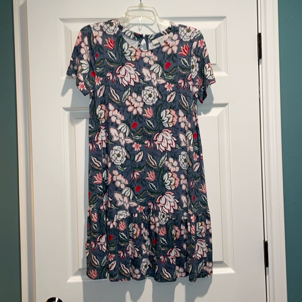 NWOT LOFT Black Floral Dress sz Small